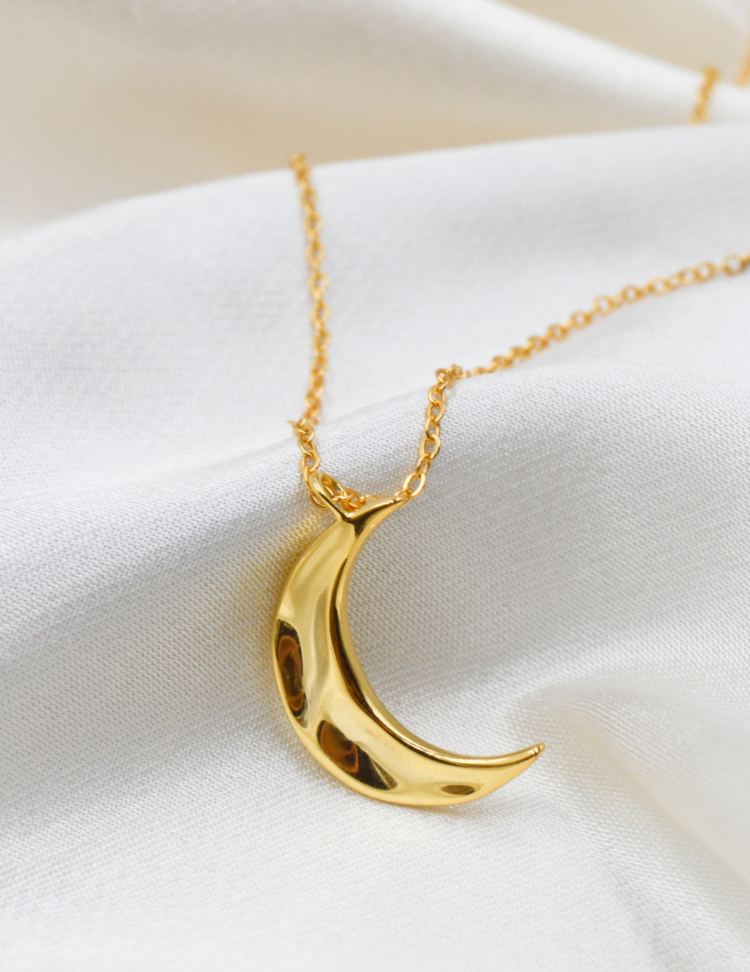 Moon halskæde i guld